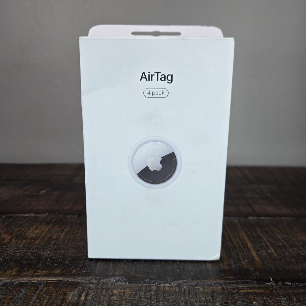 NEW Apple AirTag 4 Pack 1st Gen Bluetooth Tracker Find Keys Wallet Luggage